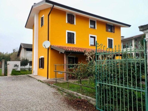 casa indipendente in vendita a Spilimbergo in zona Tauriano
