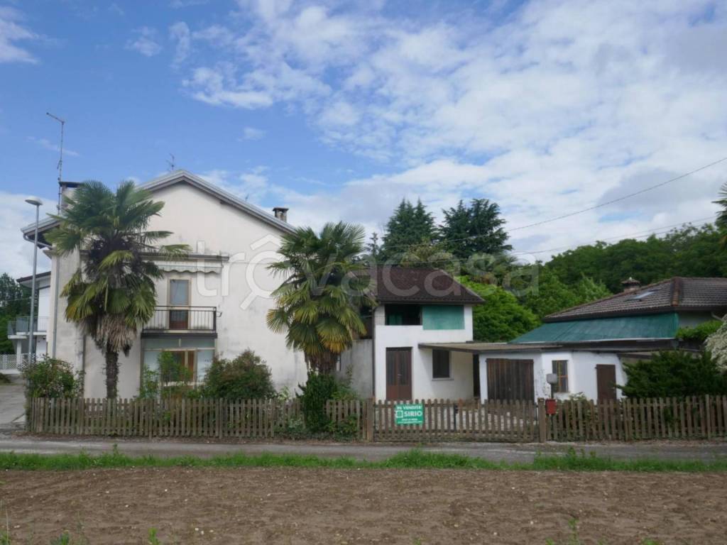 casa indipendente in vendita a Spilimbergo in zona Baseglia