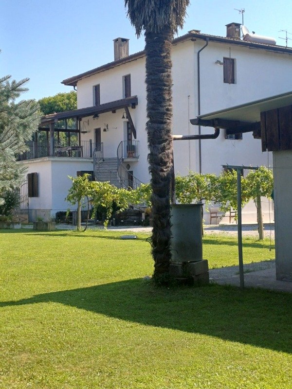 casa indipendente in vendita a Spilimbergo in zona Gradisca