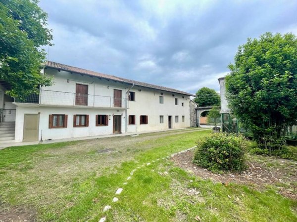 casa indipendente in vendita a Spilimbergo in zona Istrago