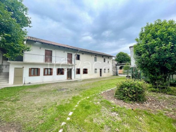casa indipendente in vendita a Spilimbergo in zona Istrago