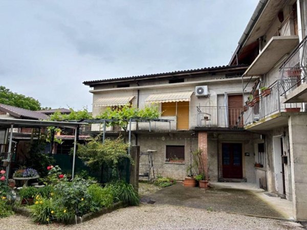 casa indipendente in vendita a Spilimbergo in zona Gradisca