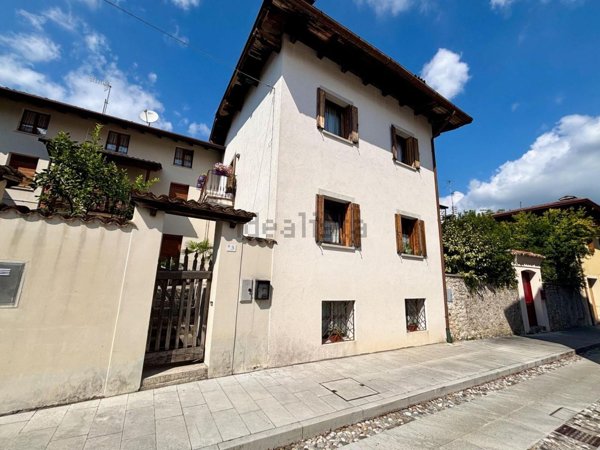 casa indipendente in vendita a Spilimbergo
