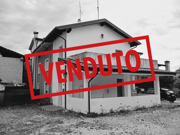 casa indipendente in vendita a Spilimbergo in zona Barbeano