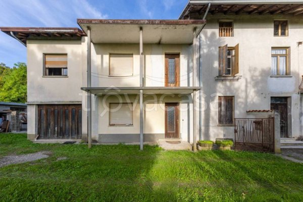 casa indipendente in vendita a Spilimbergo in zona Tauriano