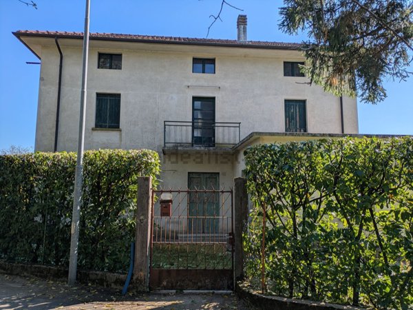 quadrivano in vendita a Spilimbergo