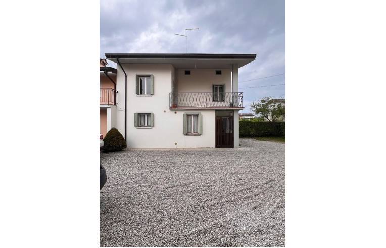 casa indipendente in vendita a Spilimbergo in zona Istrago