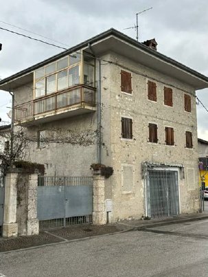appartamento in vendita a Spilimbergo in zona Istrago