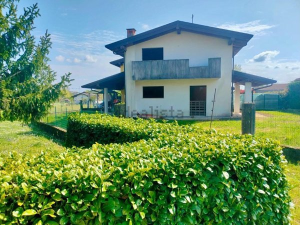 casa indipendente in vendita a Spilimbergo in zona Gradisca