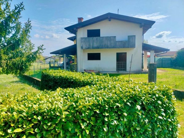 casa indipendente in vendita a Spilimbergo in zona Gradisca