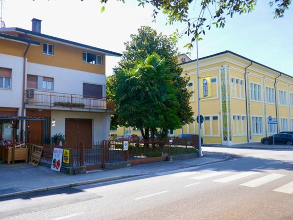 casa indipendente in vendita a Spilimbergo