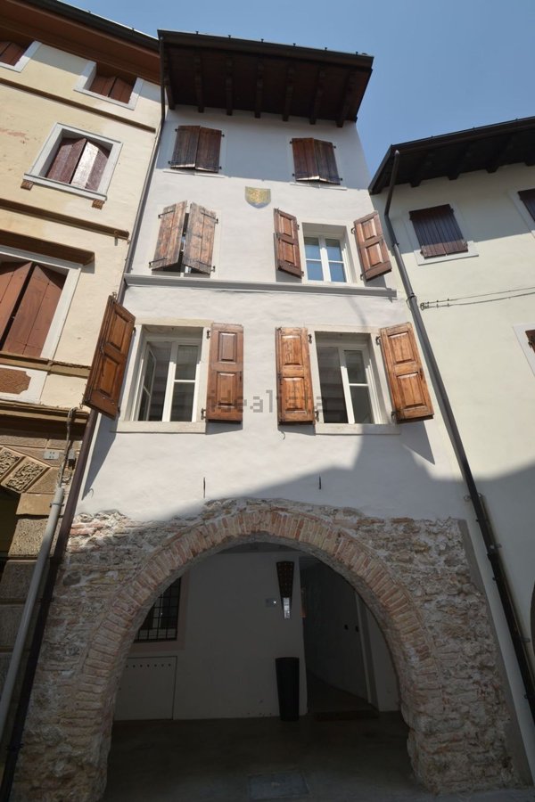 casa indipendente in vendita a Spilimbergo