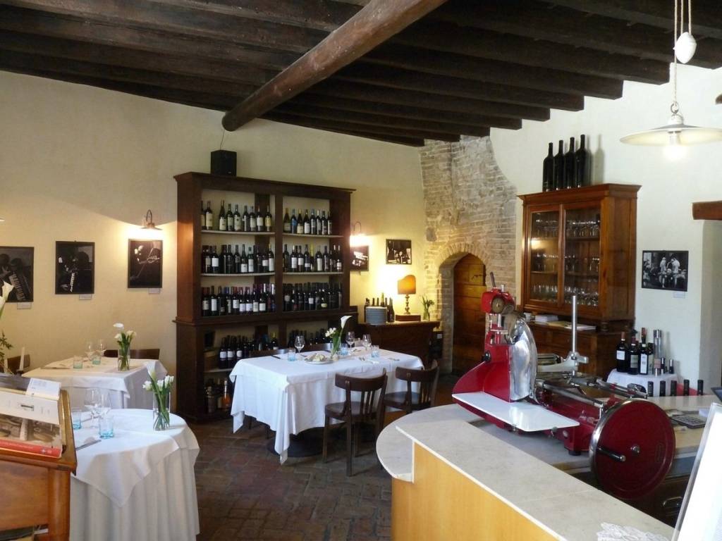 negozio in vendita a Spilimbergo