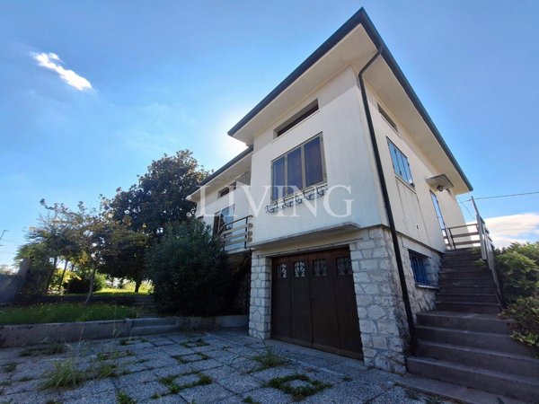 casa indipendente in vendita a Spilimbergo in zona Vacile