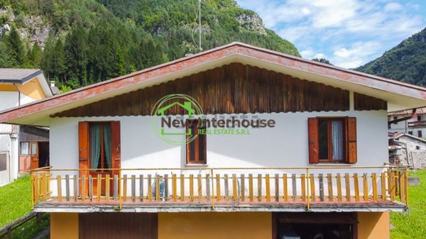 casa indipendente in vendita a Tramonti di Sotto in zona Campone