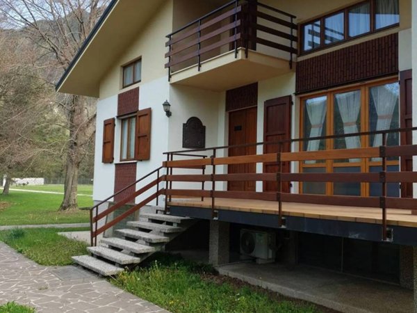 intera palazzina in vendita a Tramonti di Sotto