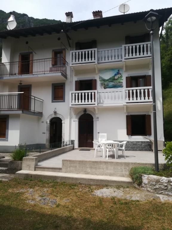 casa indipendente in vendita a Tramonti di Sotto in zona Campone