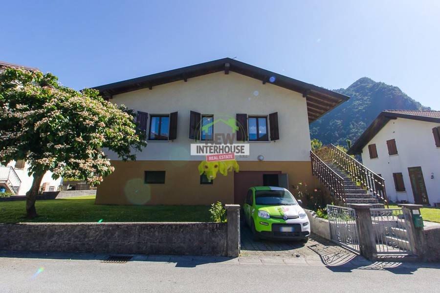 casa indipendente in vendita a Tramonti di Sotto in zona Tramonti di Mezzo