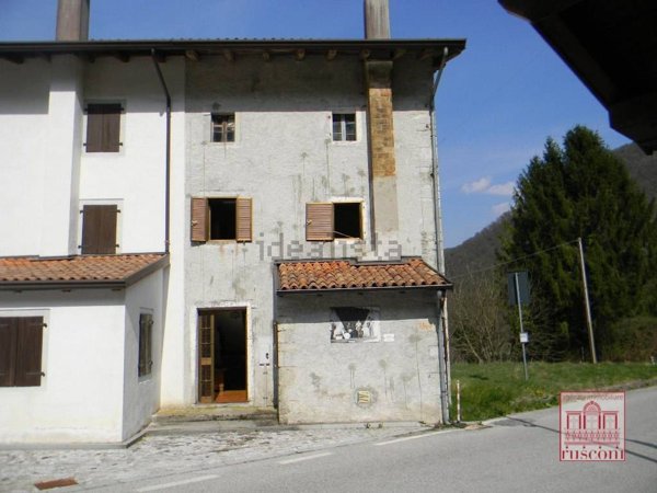 casa indipendente in vendita a Tramonti di Sotto