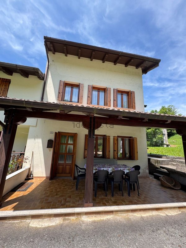 casa indipendente in vendita a Tramonti di Sotto in zona Campone