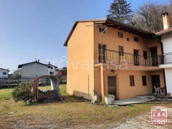 casa indipendente in vendita a Travesio in zona Toppo