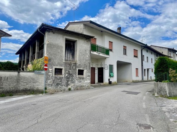 appartamento in vendita a Travesio
