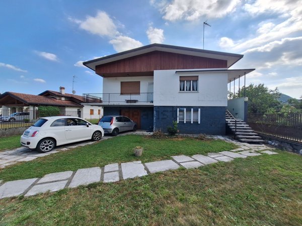 casa indipendente in vendita a Travesio