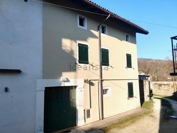 casa indipendente in vendita a Travesio in zona Usago