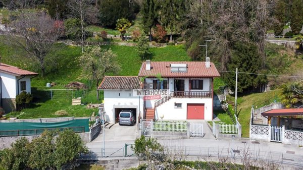 casa indipendente in vendita a Vito d'Asio in zona Anduins