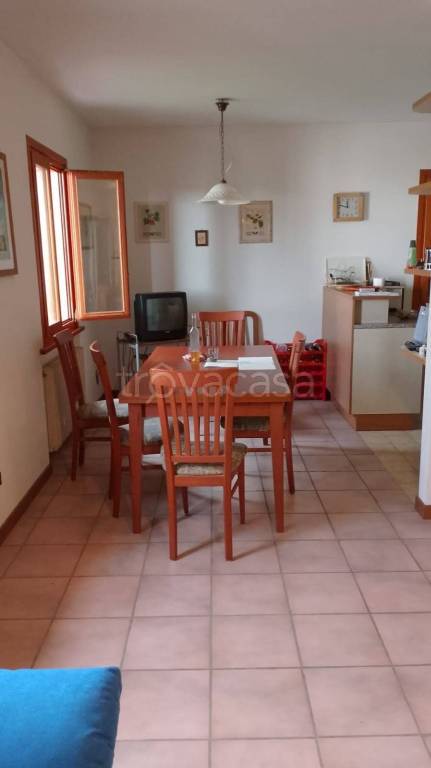casa indipendente in vendita a Vito d'Asio