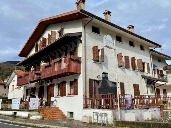 appartamento in vendita a Vito d'Asio in zona Casiacco