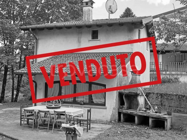 casa indipendente in vendita a Vito d'Asio in zona Anduins
