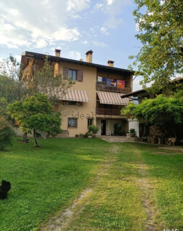 appartamento in vendita a Vito d'Asio in zona Casiacco