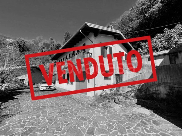 casa indipendente in vendita a Vito d'Asio in zona Anduins