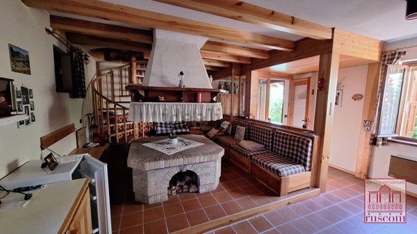 casa indipendente in vendita a Vivaro