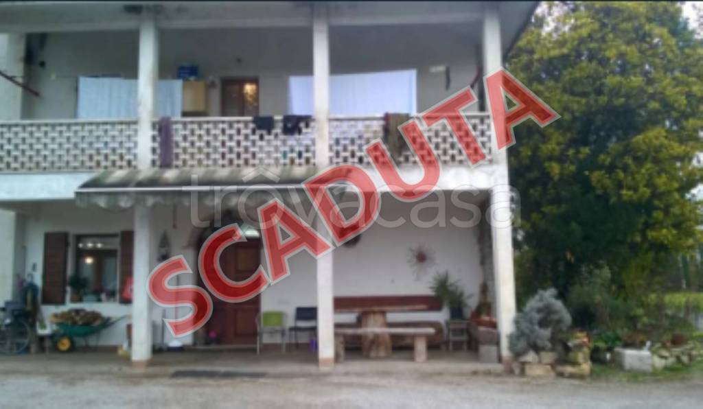 appartamento in vendita a Vivaro in zona Tesis