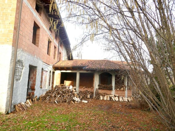 casa indipendente in vendita a Vivaro