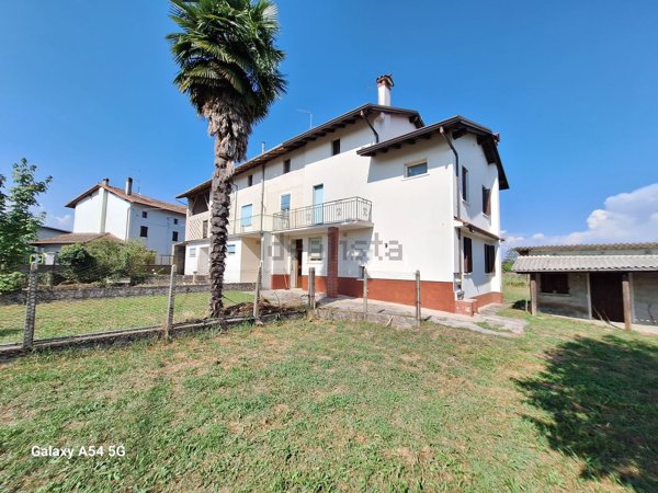 casa indipendente in vendita a Vivaro in zona Tesis
