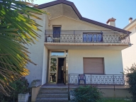 casa indipendente in vendita a Zoppola in zona Castions