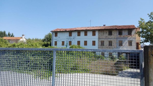 casa indipendente in vendita a Zoppola in zona Cusano