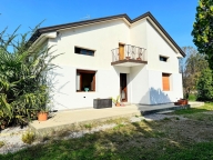 casa indipendente in vendita a Zoppola in zona Cusano