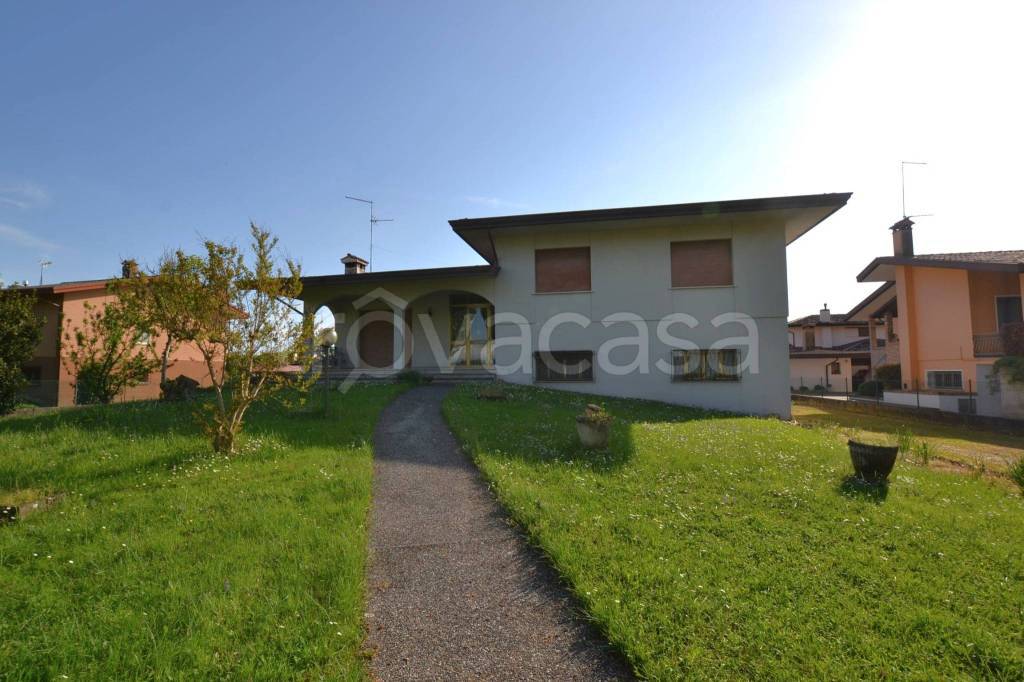 casa indipendente in vendita a Zoppola