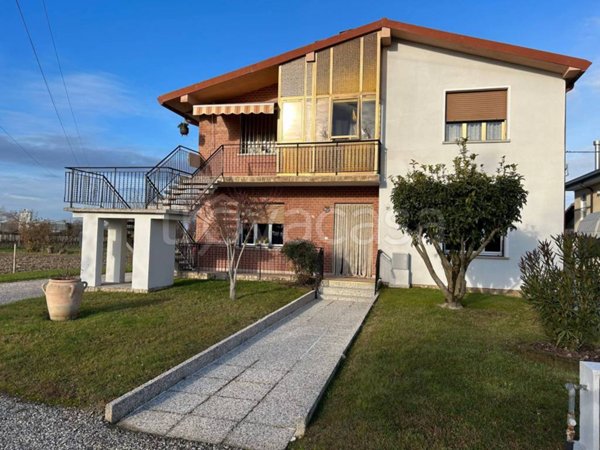 casa indipendente in vendita a Zoppola