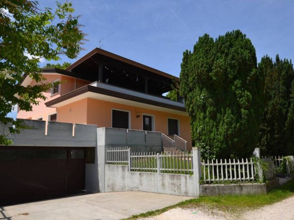 appartamento in vendita a Zoppola in zona Orcenico Inferiore