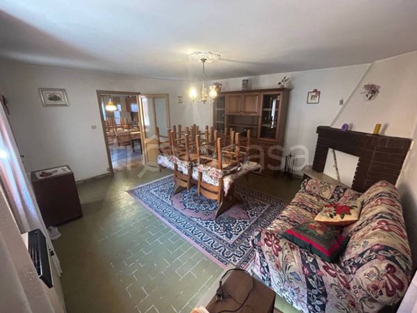casa indipendente in vendita a Zoppola in zona Castions