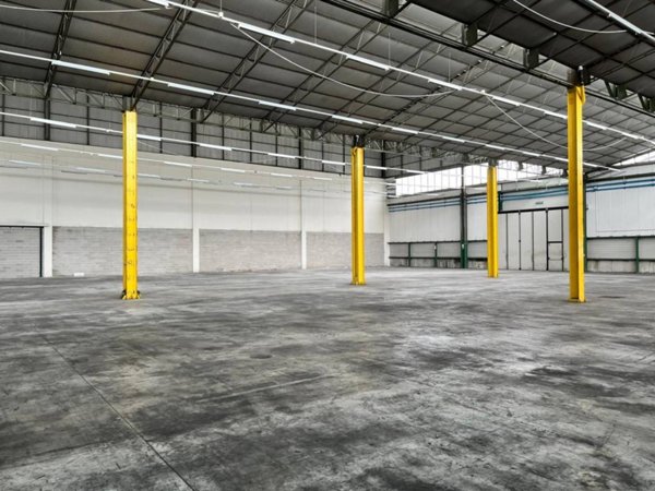 locale commerciale in vendita a Zoppola in zona Orcenico Inferiore