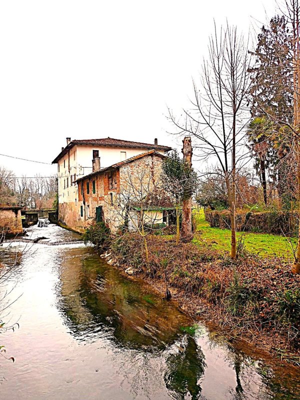 casale in vendita a Zoppola