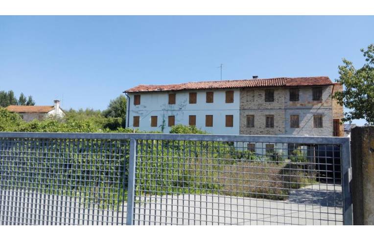 casa indipendente in vendita a Zoppola in zona Cusano