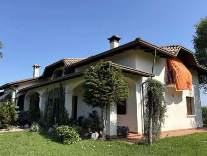 casa indipendente in vendita a Zoppola