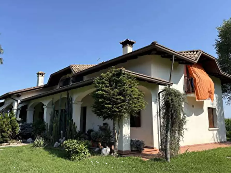casa indipendente in vendita a Zoppola